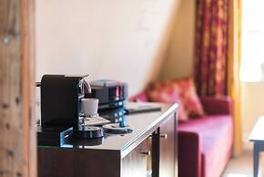 Tides Boutique Hotel