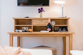 Tides Boutique Hotel