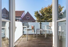 Tides Boutique Hotel