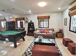 Baan Kanittha - 5 Bedrooms Pool Villa