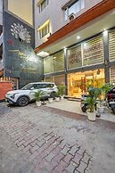 Mayur Hotel