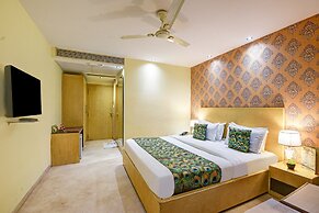 Mayur Hotel
