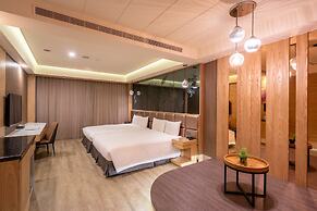 Guide Hotel Taichung ZiYou