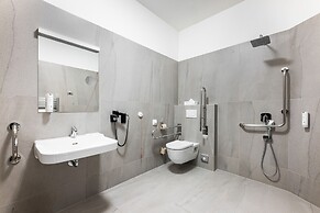 Theresian Hotel