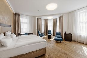 Theresian Hotel