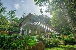 Kelimutu Crater Lakes Ecolodge