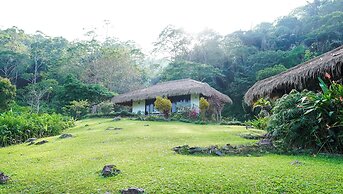 Kelimutu Crater Lakes Ecolodge