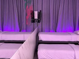 J Icon Hip Hotel