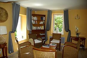 Hôtel la Bastide des Monges
