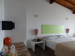 Akas Hotel Apartamentos
