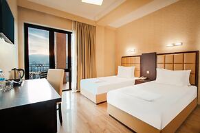 Hotel GTM PLAZA