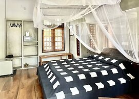 Isana Beach House