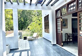 Isana Beach House
