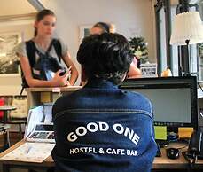 Good One Poshtel & Café Bar