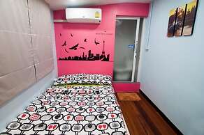 Eat - Ting Cafe and Hostel