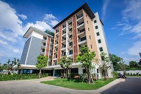 L Hotel