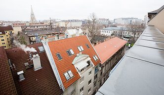 Di Verdi Imperial Hotel