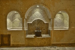 Oread Cave Suites