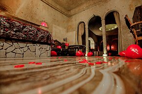 Oread Cave Suites