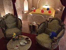 Oread Cave Suites