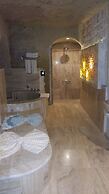 Oread Cave Suites