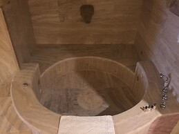 Oread Cave Suites