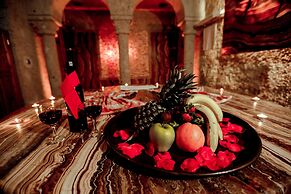 Oread Cave Suites