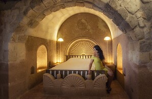 Oread Cave Suites