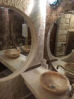 Oread Cave Suites