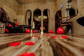 Oread Cave Suites
