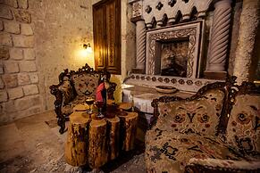 Oread Cave Suites