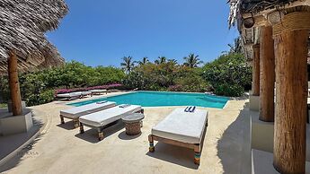 Leopard Point Luxury Beach Resort & Spa
