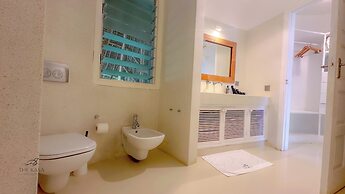 Leopard Point Luxury Beach Resort & Spa
