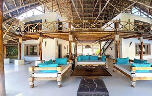 Leopard Point Luxury Beach Resort & Spa