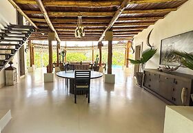 Leopard Point Luxury Beach Resort & Spa