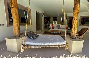 Leopard Point Luxury Beach Resort & Spa