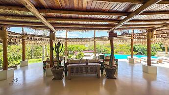 Leopard Point Luxury Beach Resort & Spa