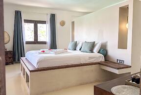 Leopard Point Luxury Beach Resort & Spa