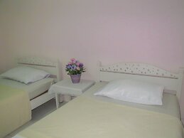 Chomdao Hotel