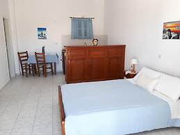 Paradisos Oia