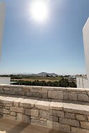 Iphimedeia Apartments & Suites