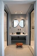 Iphimedeia Apartments & Suites