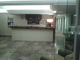 Bezay Hotel