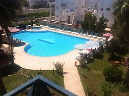 Bezay Hotel