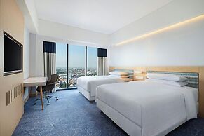 Four Points by Sheraton Surabaya, Tunjungan Plaza