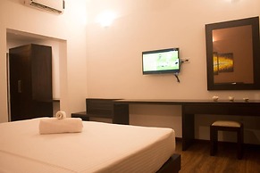 The Suite 262
