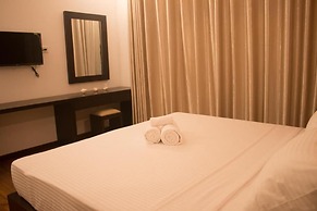 The Suite 262