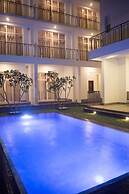 The Suite 262