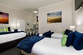 Oval Motel