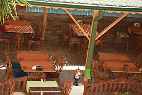 Kaliptus Hotel